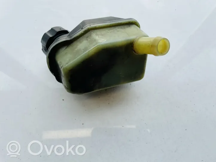 Volvo V50 Power steering fluid tank/reservoir 4n513531dc