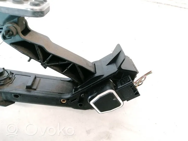 Mercedes-Benz CLC CL203 Pedal del acelerador A1703000404