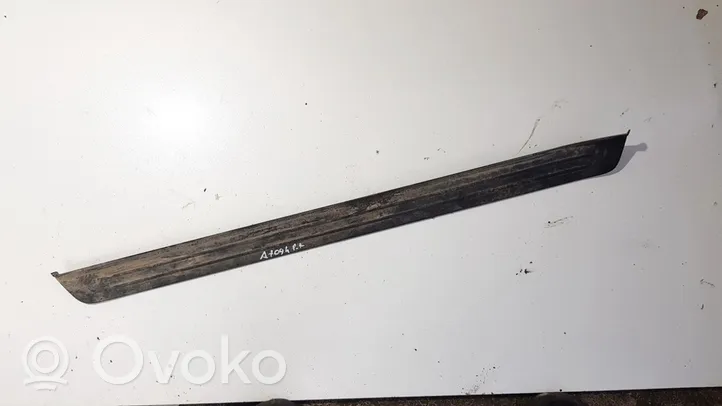 Subaru Legacy Priekinio slenksčio apdaila (vidinė) 94060ag060