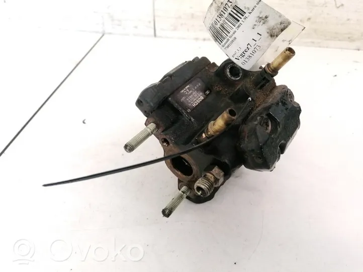Renault Scenic I Fuel injection high pressure pump 7700111010