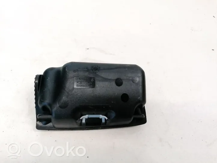 Volkswagen Polo III 6N 6N2 6NF Auton tuhkakuppi 6X0864575A