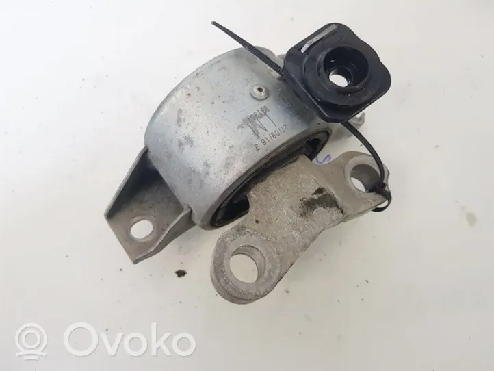 Opel Corsa E Engine mount bracket 13130739