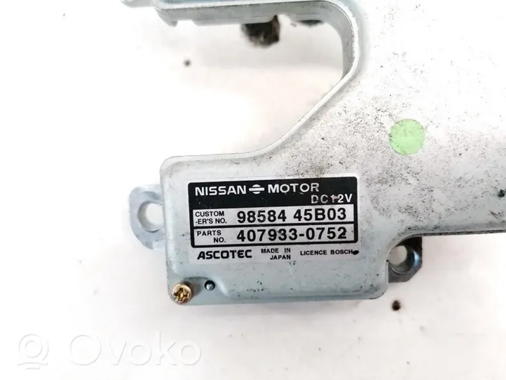 Nissan Micra Turvatyynyn ohjainlaite/moduuli 9858445B03