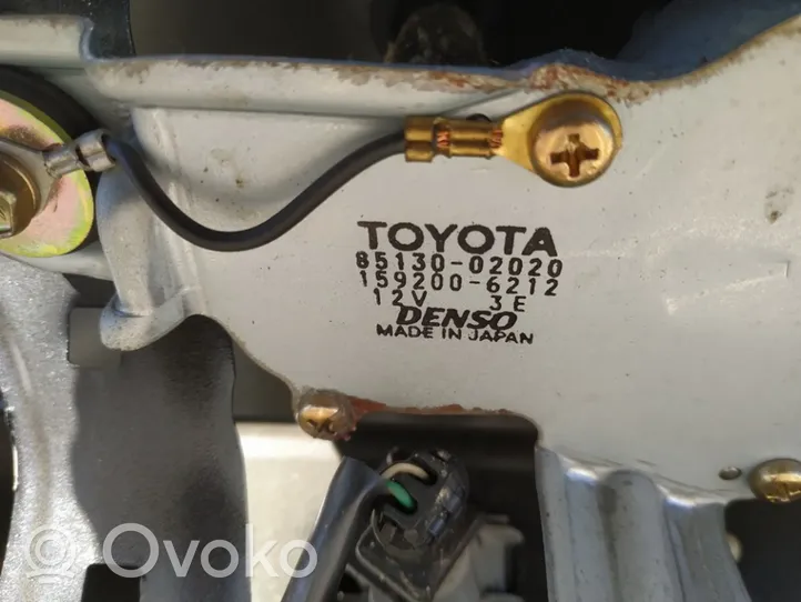 Toyota Corolla E120 E130 Aizmugurējā loga tīrītāja motoriņš 8513002020