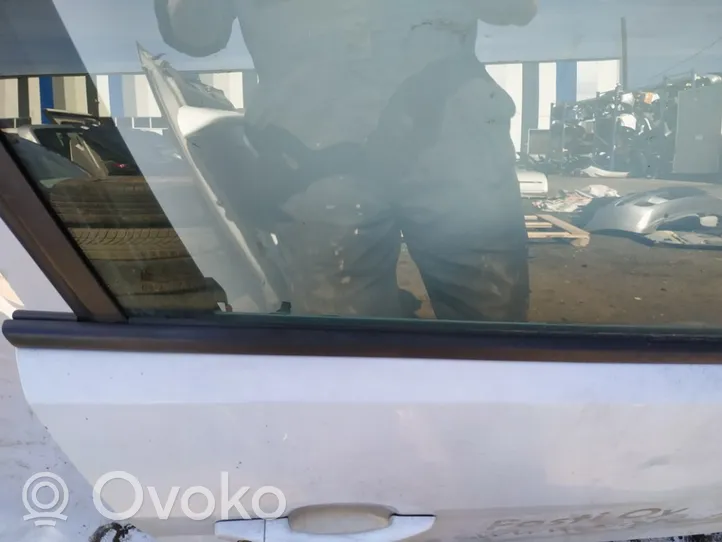 Opel Meriva B Listwa / Uszczelka szyby drzwi 