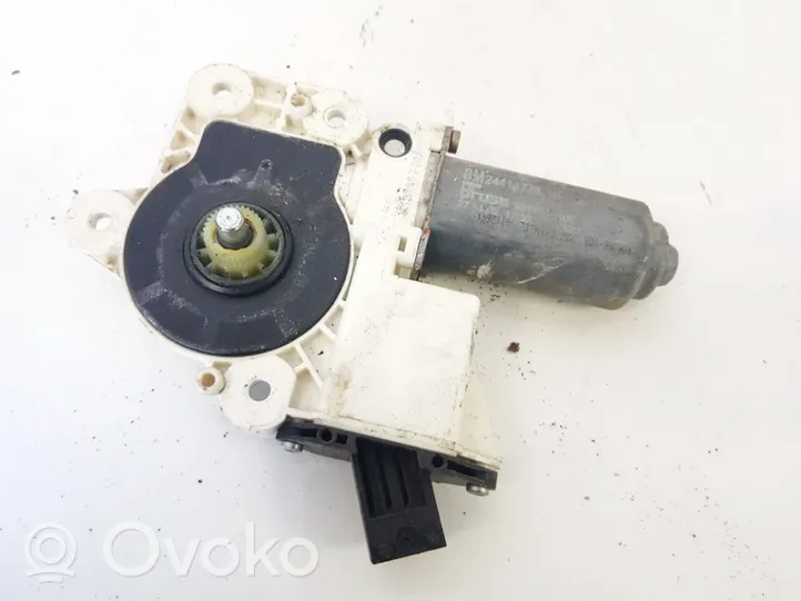 Opel Vectra C Moteur de lève-vitre de porte arrière 24414776