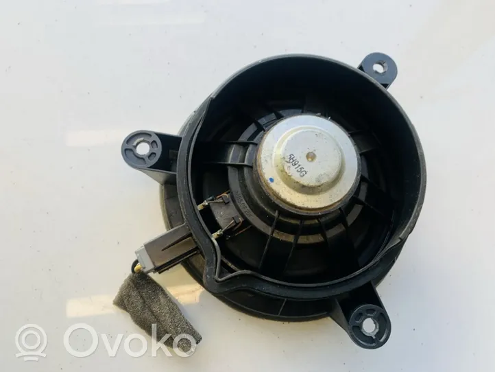 Volvo V50 Haut-parleur de porte avant 30752083