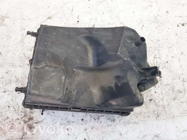 Opel Zafira B Air filter box 373339