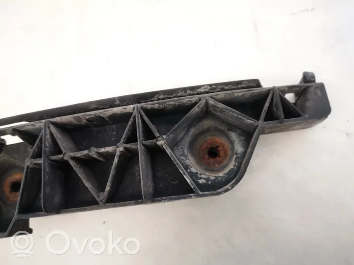 Toyota Corolla Verso E121 Rear bumper mounting bracket 