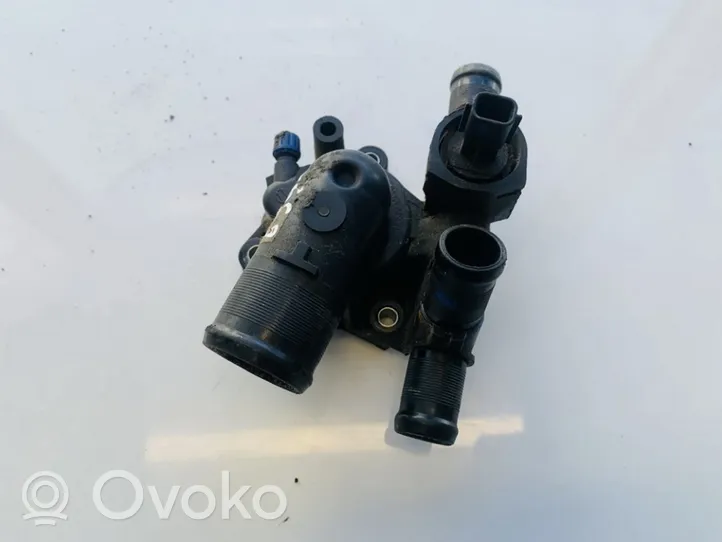 Opel Vivaro Tuyau de liquide de refroidissement moteur 