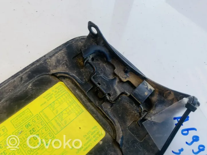 Audi A6 S6 C4 4A Sportello del serbatoio del carburante 4a0010131l