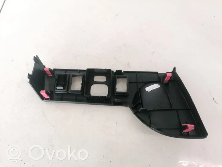 Toyota Avensis T270 Kita salono detalė 5544605080