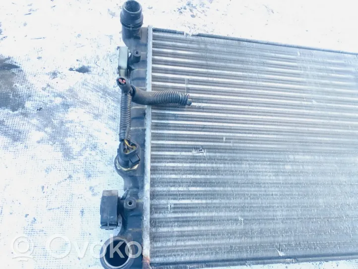Volkswagen Fox Радиатор охлаждающей жидкости 6qe121253a