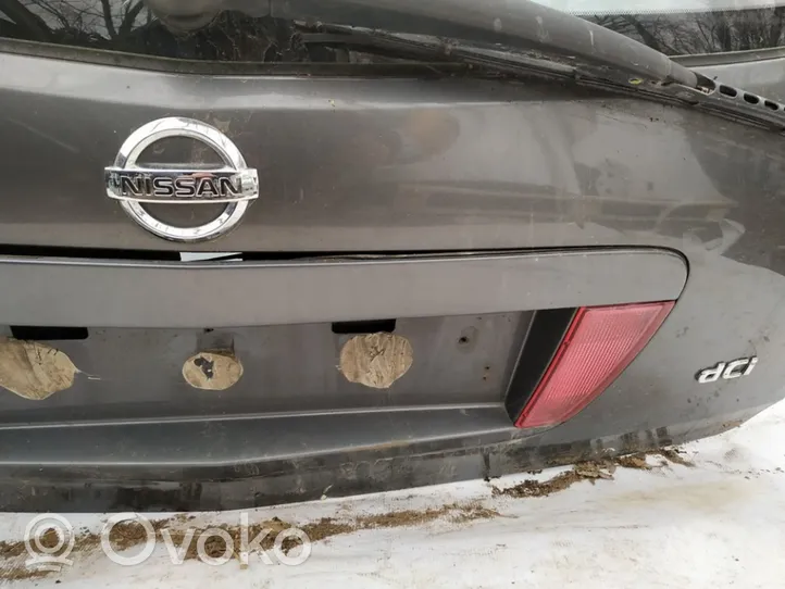 Nissan Primera Éclairage de plaque d'immatriculation 