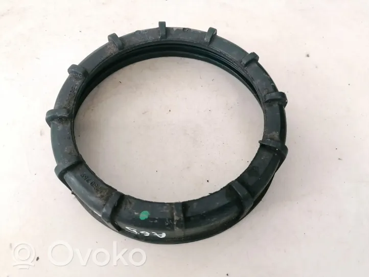 Audi TT Mk1 Anello/dado di bloccaggio della vite della pompa del carburante nel serbatoio 1250759