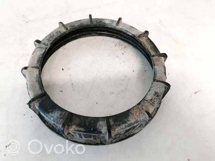 Ford Focus Anello/dado di bloccaggio della vite della pompa del carburante nel serbatoio 98ab9c385ba