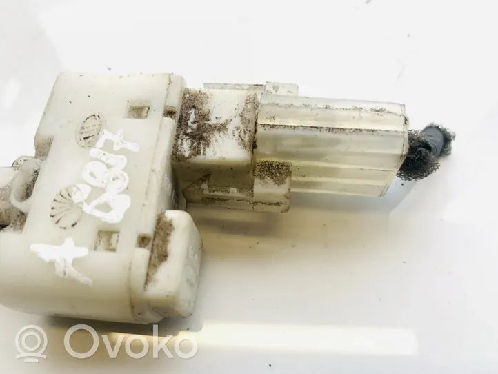 Chevrolet Evanda Brake pedal sensor switch 96231021