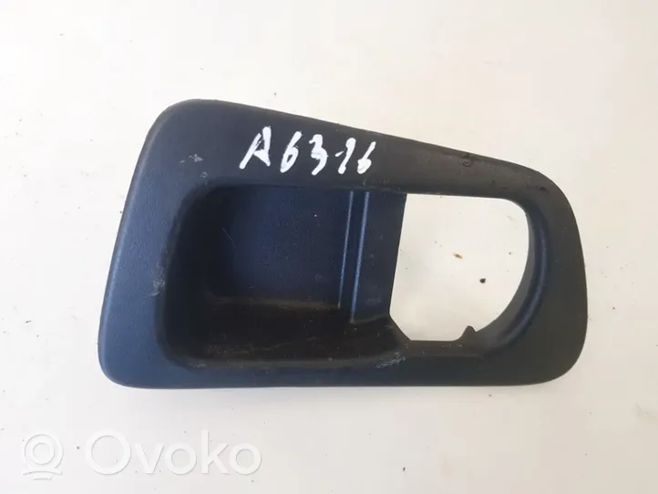 Nissan Qashqai Inne części wnętrza samochodu 82683jd00A