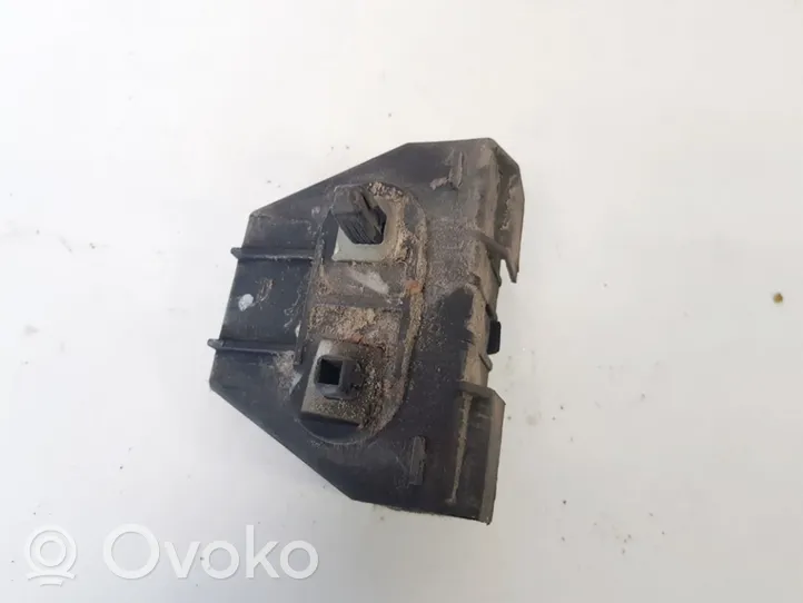 Toyota Avensis T250 Uchwyt / Mocowanie zderzaka tylnego 5256305010A