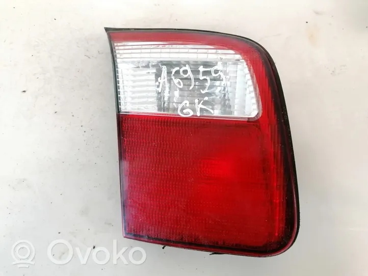 Subaru Forester SG Lampy tylnej klapy bagażnika 