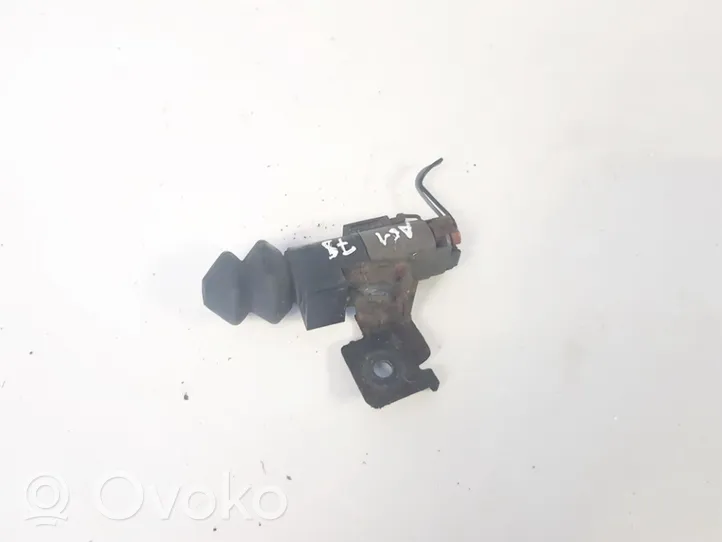 Nissan Qashqai Cita veida sensors 8x29x