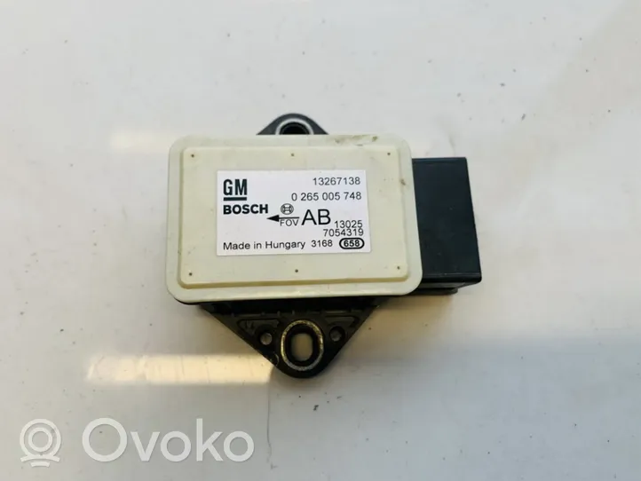 Opel Meriva B Sensore di imbardata accelerazione ESP 13267138