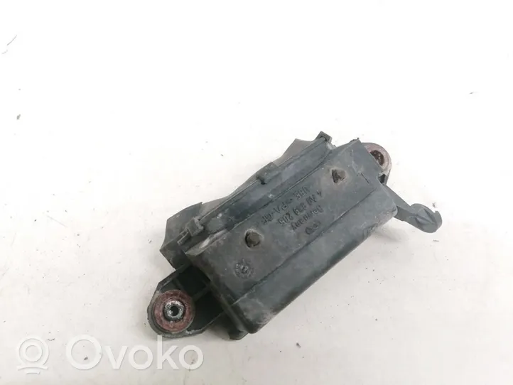 Audi A4 S4 B5 8D Türgriff Türöffner vorne 4A0839205