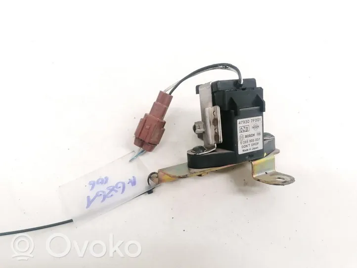 Nissan Terrano Sensor ESP de aceleración de frecuencia del intermitente 479307F001