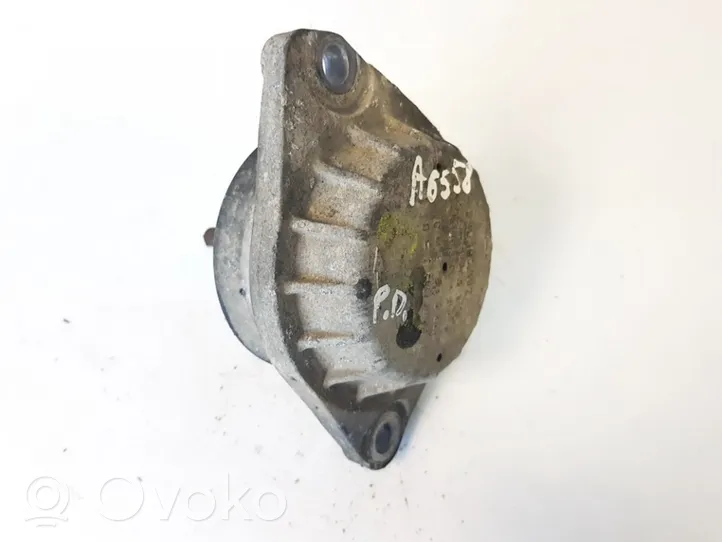 Audi 80 90 S2 B4 Engine mount bracket 