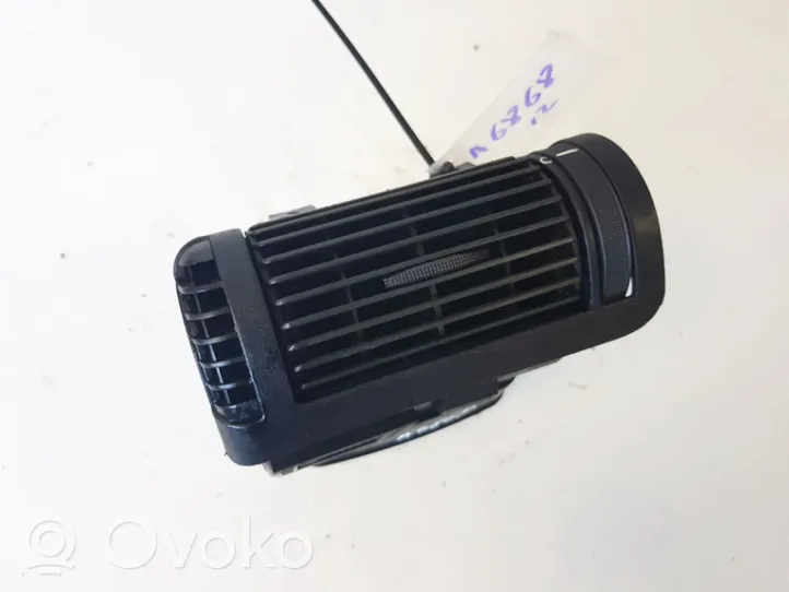 Opel Astra F Centrālais gaisa ventilācijas režģis 90360117