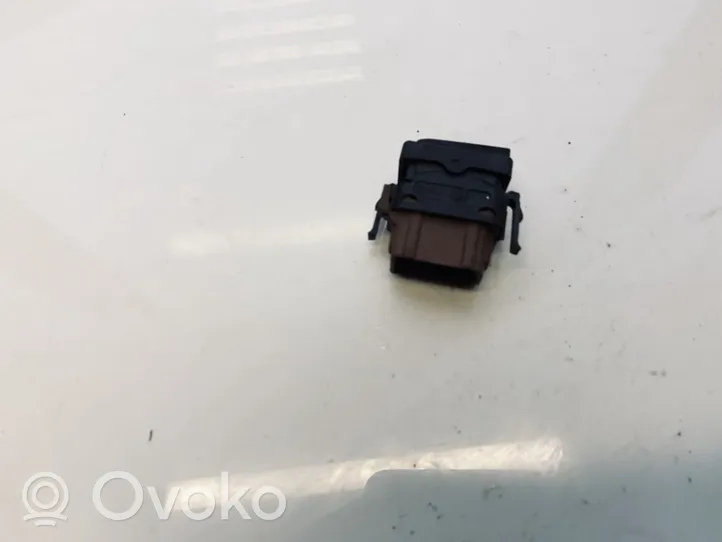 Renault Clio II Przycisk / Przełącznik ogrzewania szyby przedniej / czołowej 2648802