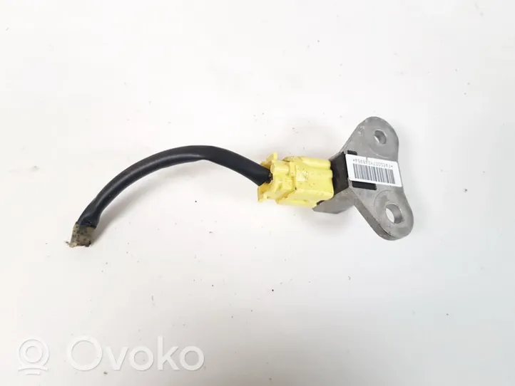 Nissan Qashqai Czujnik uderzenia Airbag faeg007y045954