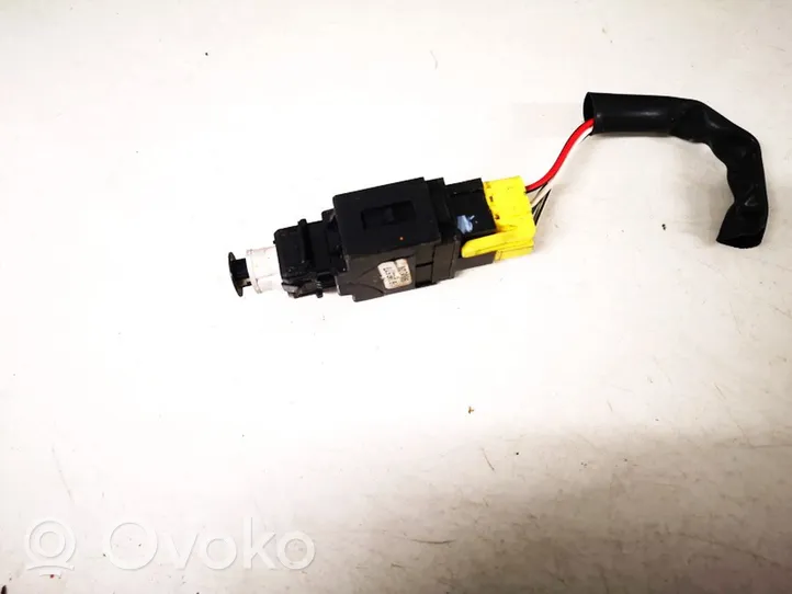 Volvo S40, V40 Brake pedal sensor switch 9128577