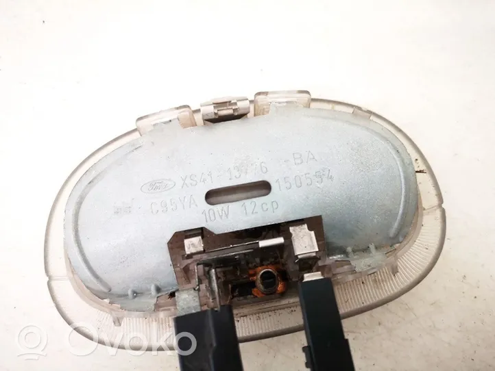 Ford Focus Lampka podsufitki tylna xs4113776ba