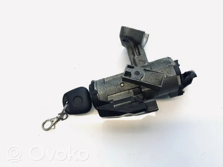 Toyota Corolla E120 E130 Ignition lock 45020024