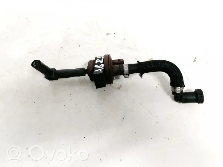 Citroen C3 Valve vacuum 