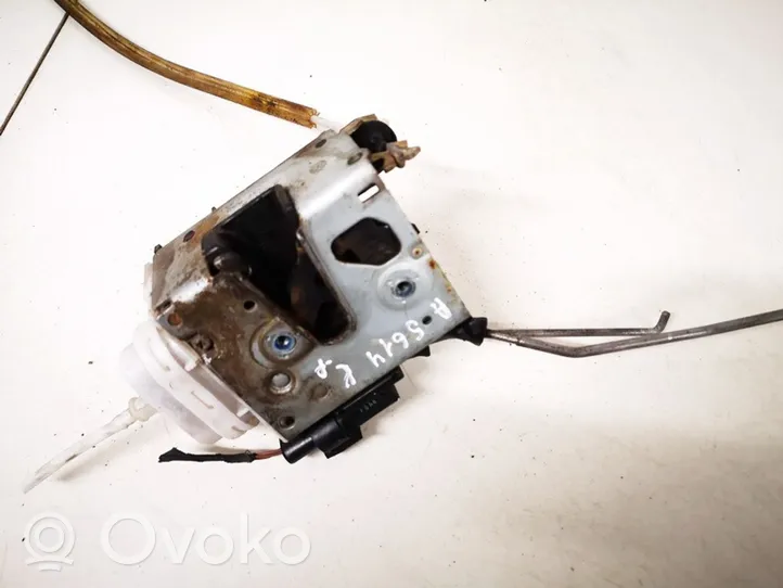 Audi A4 S4 B5 8D Etuoven lukko 8d1837015f