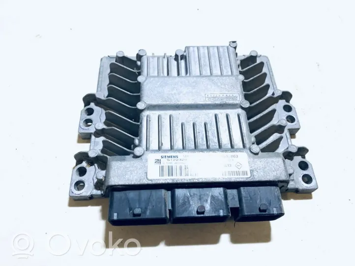 Renault Megane II Calculateur moteur ECU 8200565863