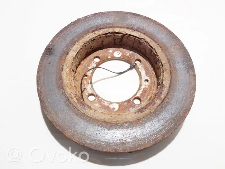 Volvo S40, V40 Rear brake disc neventiliuojamas