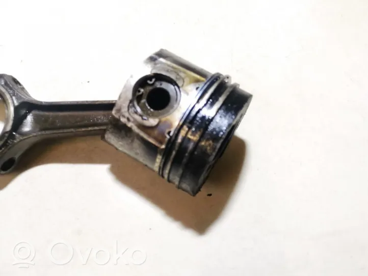 Renault Scenic I Piston with connecting rod 