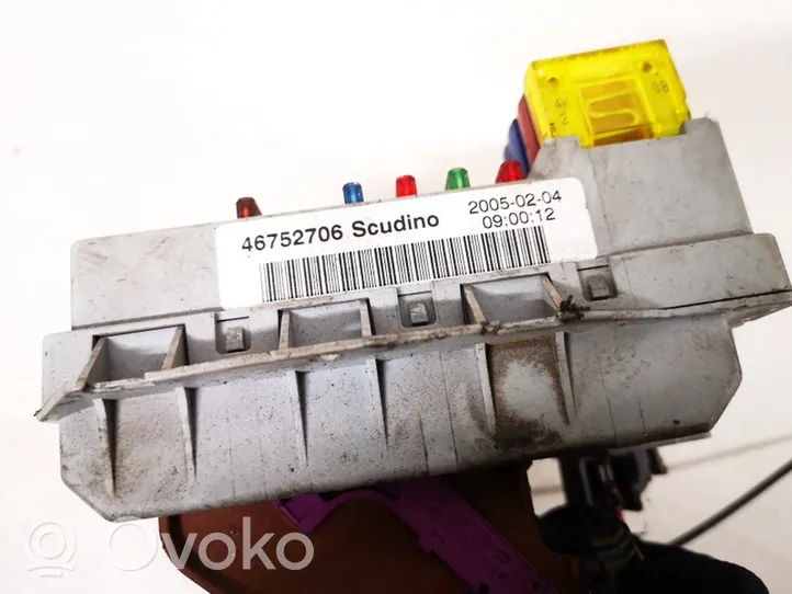 Fiat Doblo Fuse box set 46752706