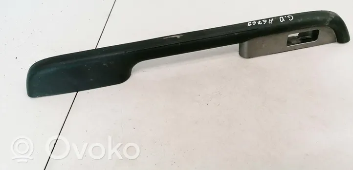 Nissan X-Trail T30 Support bouton lève vitre porte avant 829488H300X