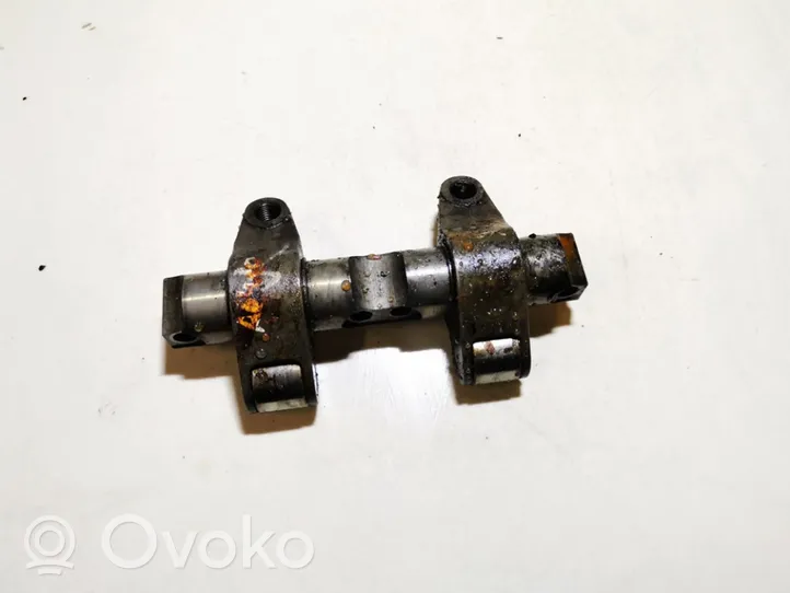 Volkswagen Bora Autre pièce du moteur 038443d