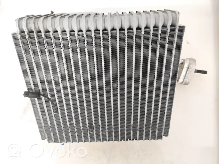 KIA Carens I Radiateur de chauffage 20050506