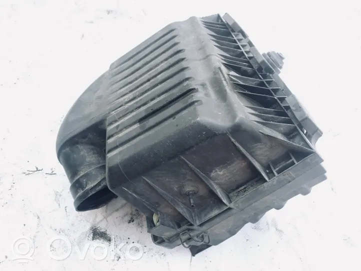 Ford Galaxy Caja del filtro de aire 7M0129620