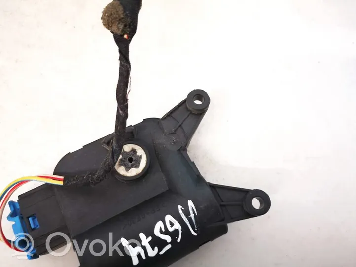 Opel Meriva A Air flap motor/actuator 0132801356