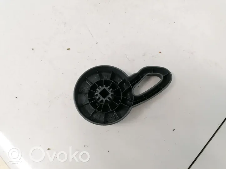 Toyota Aygo AB10 Osłona boczna fotela tylnego 72526