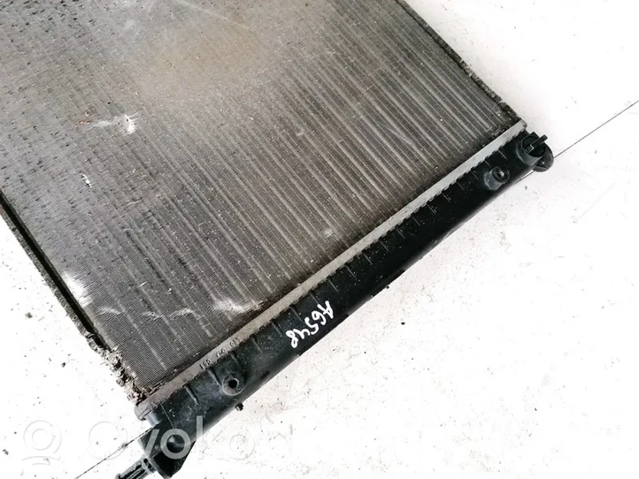 Alfa Romeo 147 Radiateur de refroidissement B566