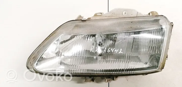 Renault Laguna I Lampa przednia 13996500