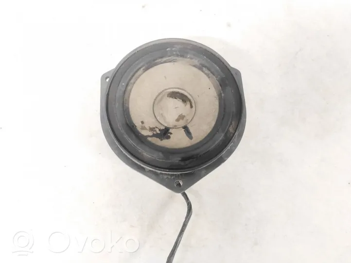 Opel Zafira A Front door speaker 90520838